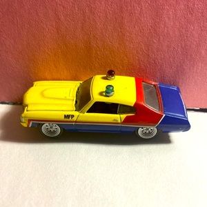 Johnny Lightning 1971 Chevy Chevelle SS Release 14 2011 Police  1:64